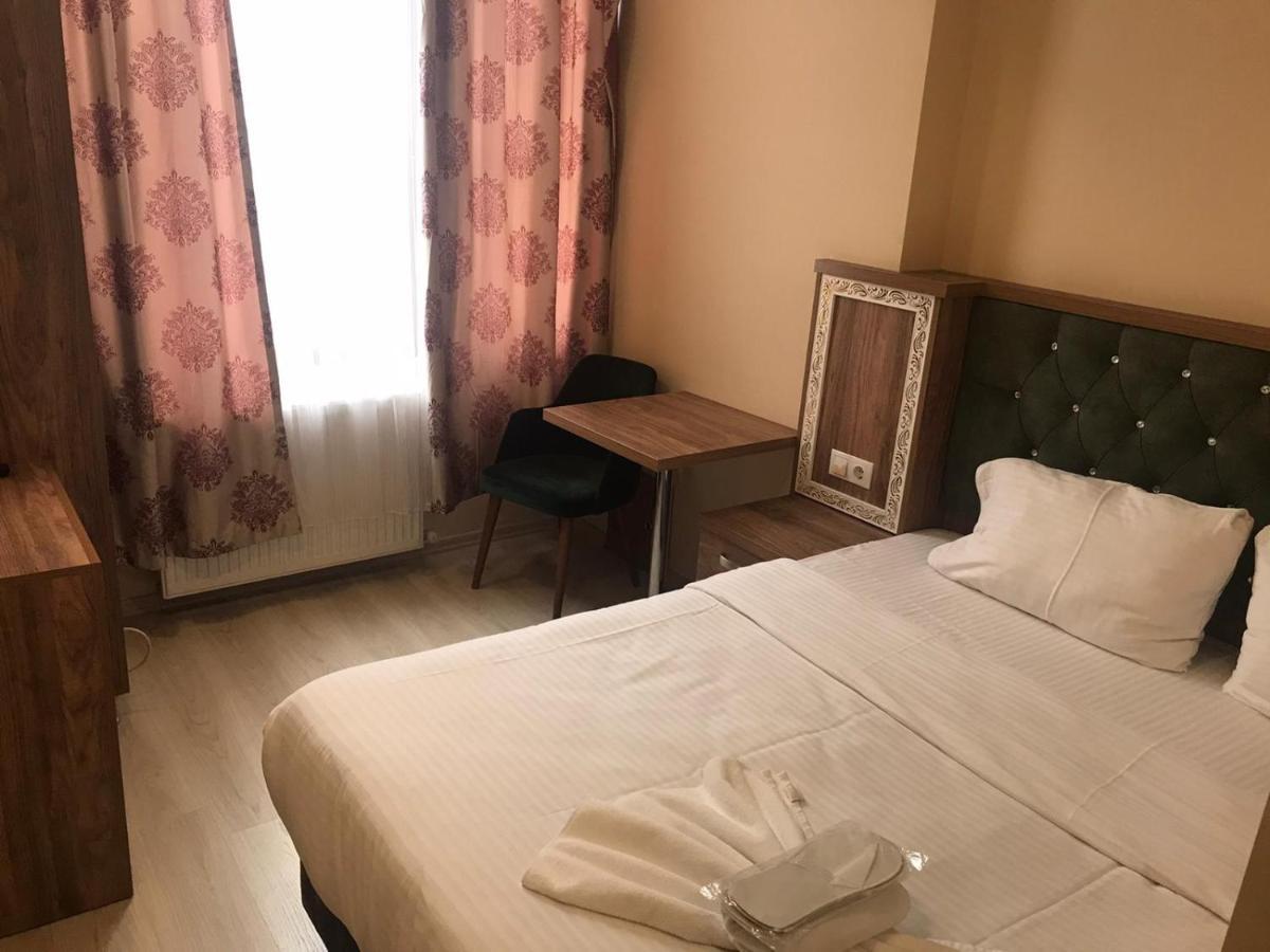 Hotel Neva *